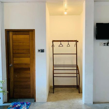 O2 Weligama Hotel & Spa Exterior photo