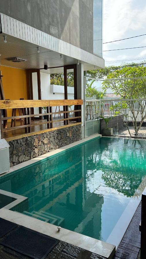 O2 Weligama Hotel & Spa Exterior photo