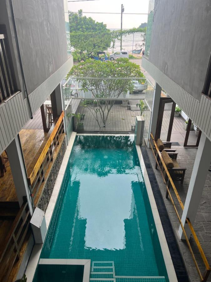 O2 Weligama Hotel & Spa Exterior photo