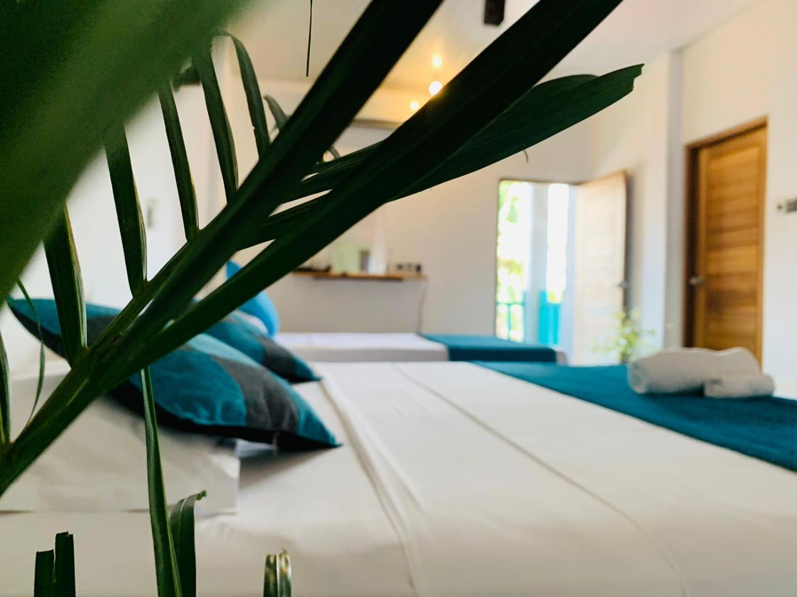 O2 Weligama Hotel & Spa Exterior photo